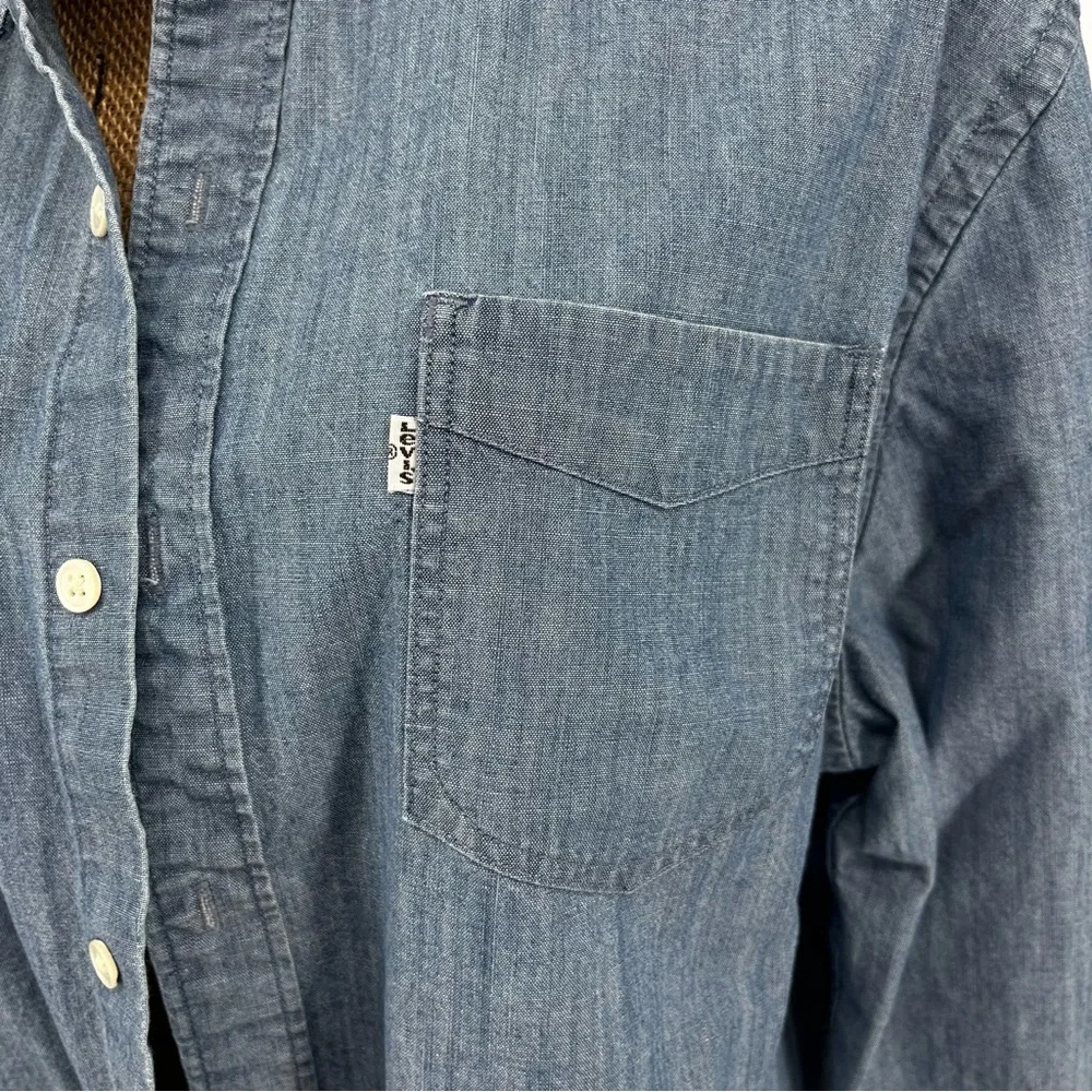 Levi's Button Down Shirt Mens XXL Blue Chambray Denim Long Sleeve Pocket Top